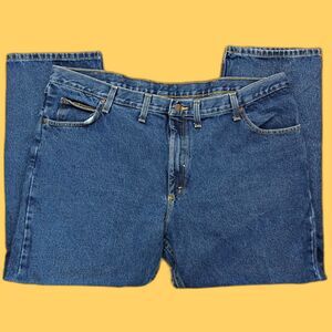 Wrangler Rugged Wear Classic Fit 100% Cotton Jeans Workwear 44 x 30 Indigo